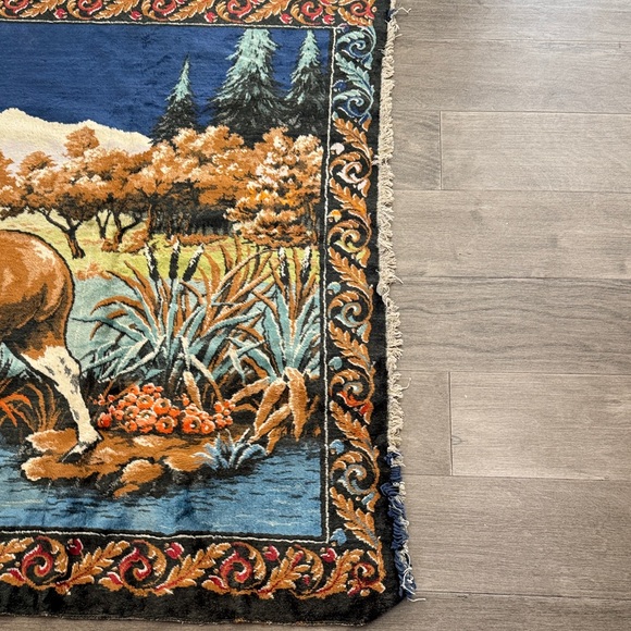 Rustic Wildlife Tapestry Rug - Picture 2 of 7